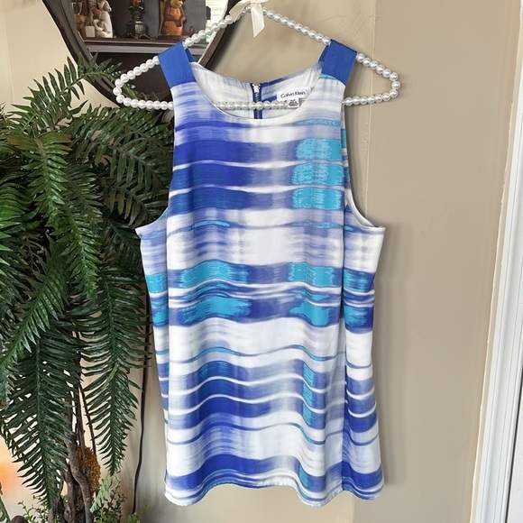 Calvin Klein Blue & White Graphic Print Sleeveless Top Pleated Back Zip Office - Picture 1 of 15